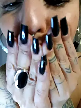 Masha_Real_84's cam snapshot