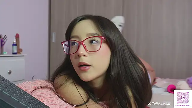 sophi_lii live sex cam