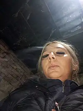 hotamanda01 live sex cam