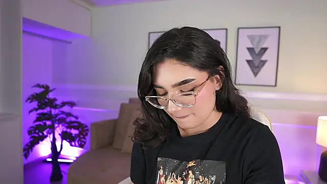 EmilyTurneer's cam snapshot