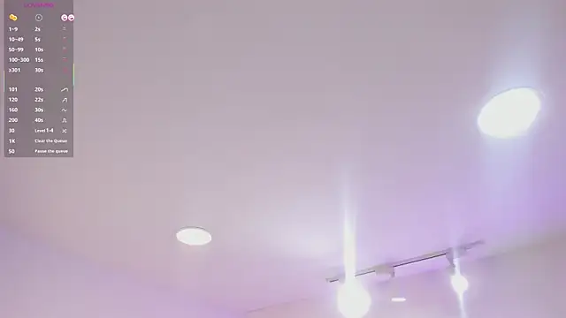 Ivana_Hall's cam snapshot