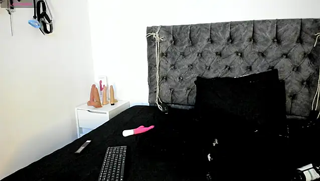 sweet__wild's cam snapshot