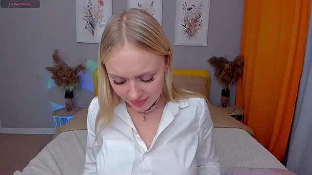 CeaneLino's cam snapshot