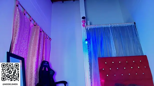 catalina_santana20's cam snapshot