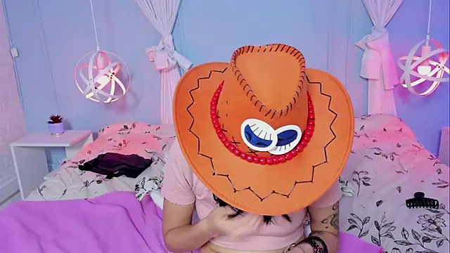 ArtemisaMoonn's cam snapshot