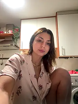 Noeliagglow live sex cam