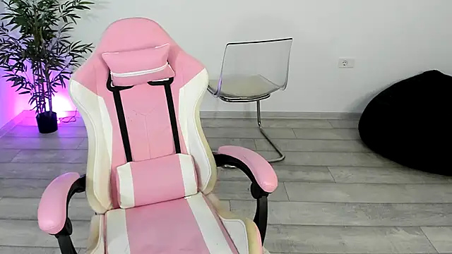 SinwithAmy's cam snapshot