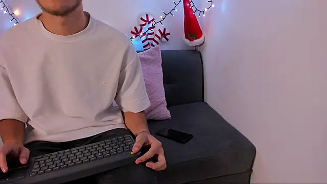 lara_and_danny live sex cam