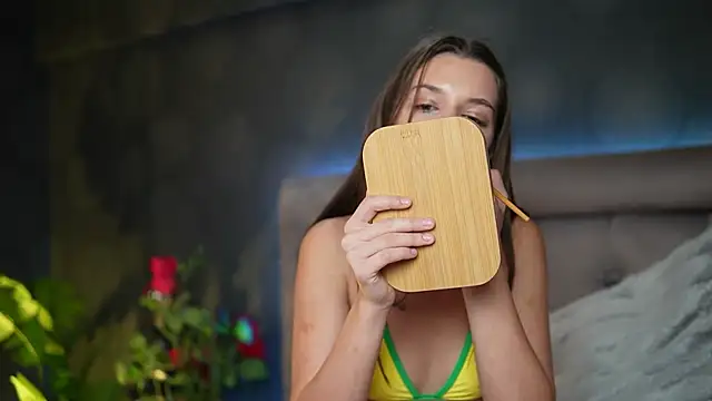 EvelynCoral's cam snapshot