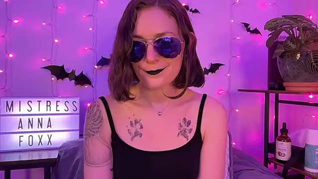 mistressannafoxx's cam snapshot