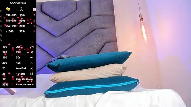 AilishBenson's cam snapshot