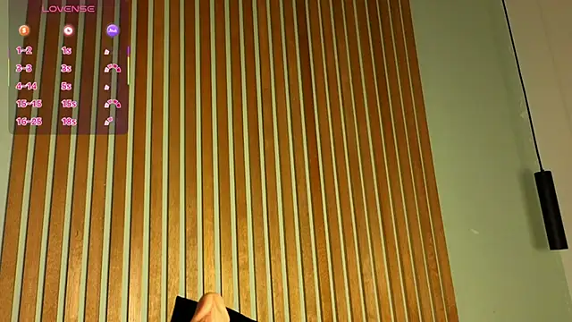 lulu_wonder's cam snapshot