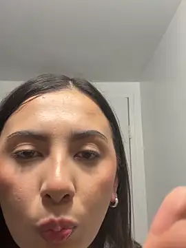 HaileyyyyModel's web cam