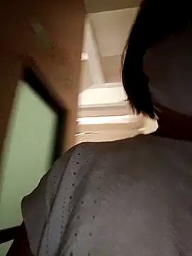 Sales_agent's cam snapshot