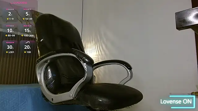 Dyla_n18 live sex cam