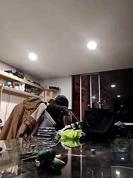 Shadow_Secret live sex cam