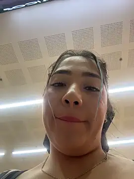 Hannahpradaa_'s cam snapshot