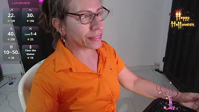 Chayla_Ruiz's cam snapshot