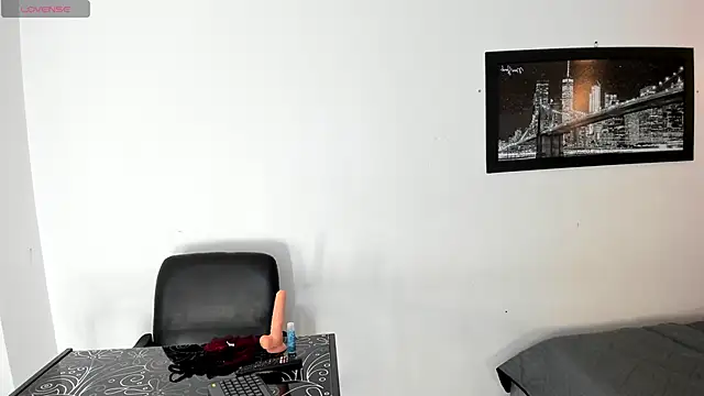 Pamela_Johnsn's cam snapshot