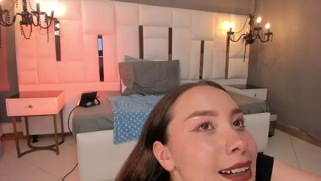 MAGIC_VERA's cam snapshot