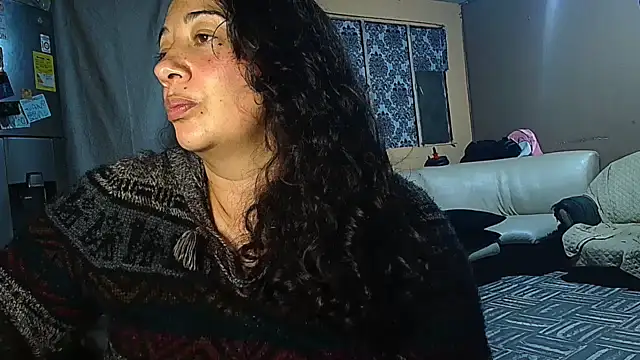 Karina_Aicarddi03's cam snapshot