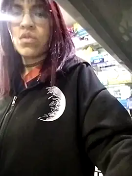 Katyuskka_love's cam snapshot