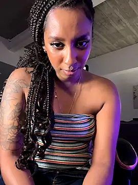 Your_Paris's cam snapshot