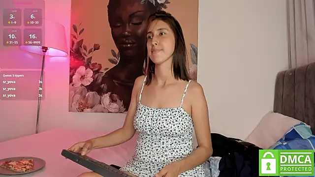 aleja_rythm's cam snapshot