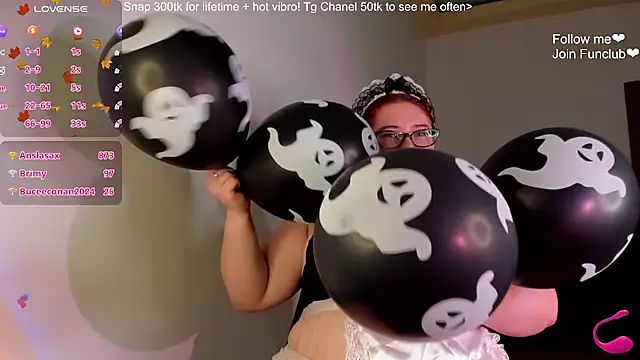 Lily_lu_one's cam snapshot