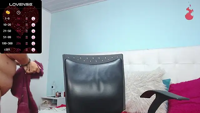 Lillytits's cam snapshot