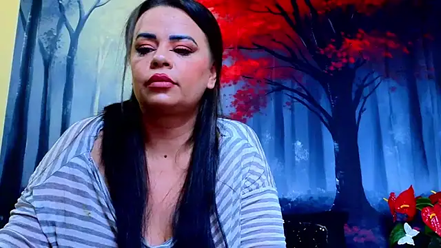 ElizabethEven's cam snapshot