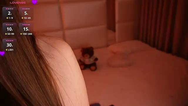 Lilly_Colins live sex cam