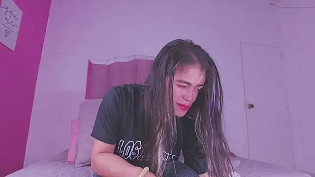 lilylovely_'s cam snapshot