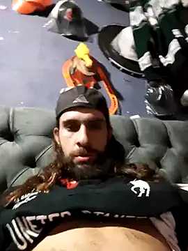 hairy_mannn's cam snapshot