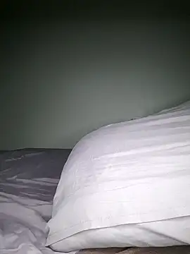 playgirlmc's cam snapshot