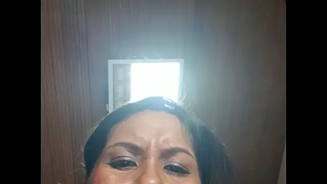 SamiiBigboobs's cam snapshot