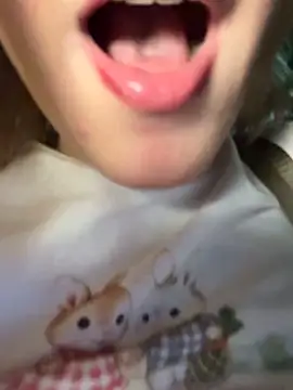 SweetBunnyGF's cam snapshot