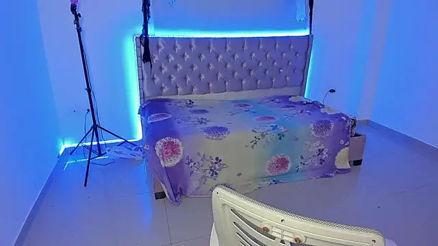 skinny_tatto01 live sex cam