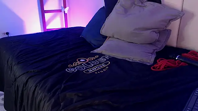 Sweetlu_gh's cam snapshot