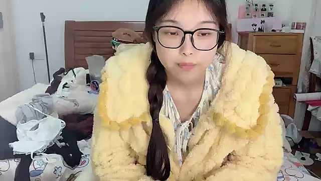 Akong11's cam snapshot