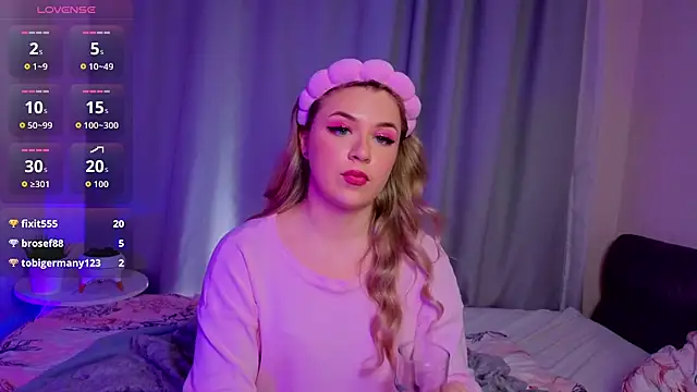 AliaBuerstatte's cam snapshot