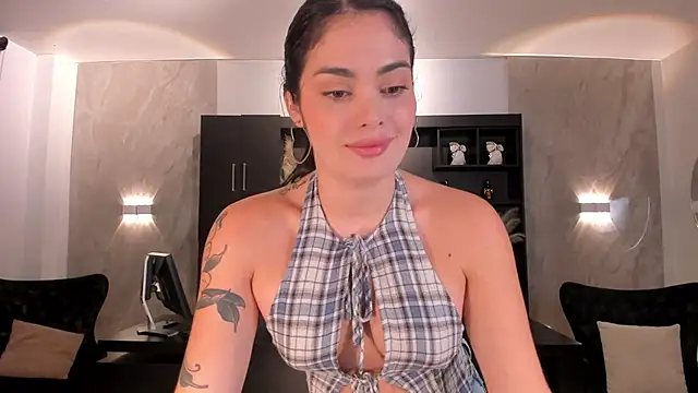 GiaFerrara live sex cam