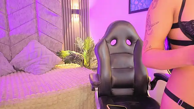 AuroraLanee_'s cam snapshot