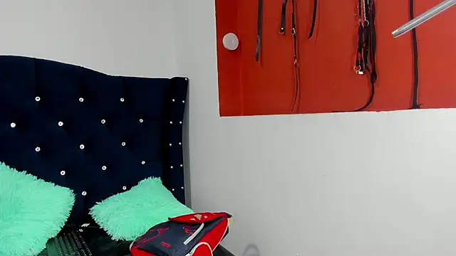 scarlet_0limit_'s cam snapshot