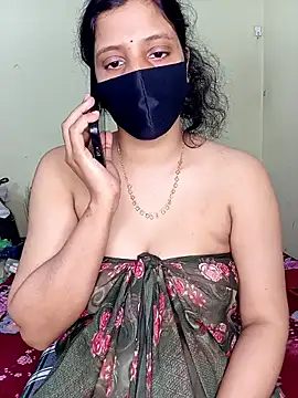 Rose-luckey's cam snapshot