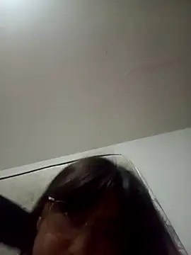 CoralSmit live sex cam