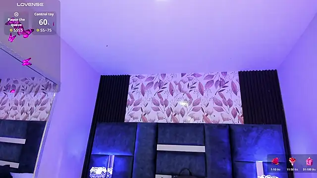 AmmyJones_'s cam snapshot