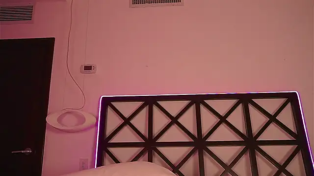 LunaMystyque's cam snapshot