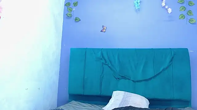 andrea_lopeez's cam snapshot