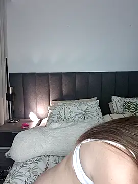 SashaJade_'s cam snapshot